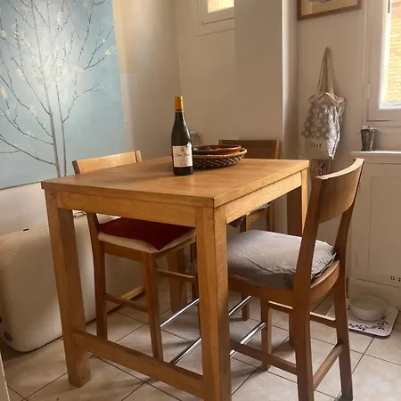 Bedroom In 住宿加早餐酒店 巴黎