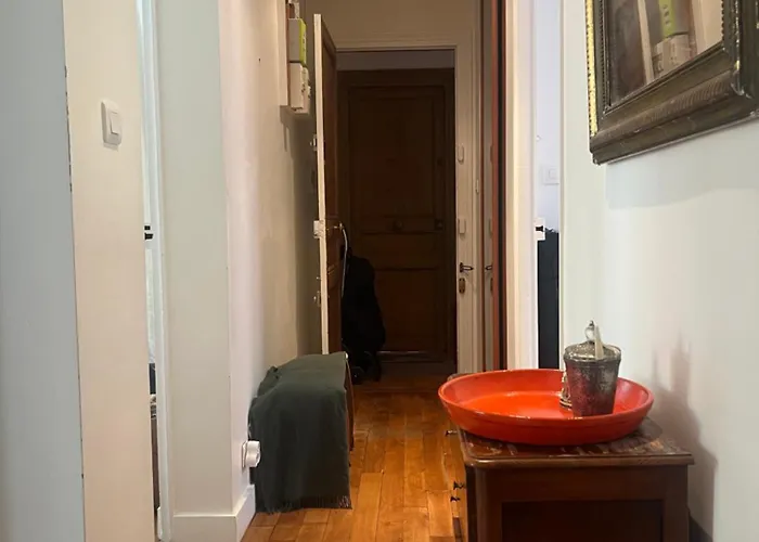 Bedroom In Παρίσι