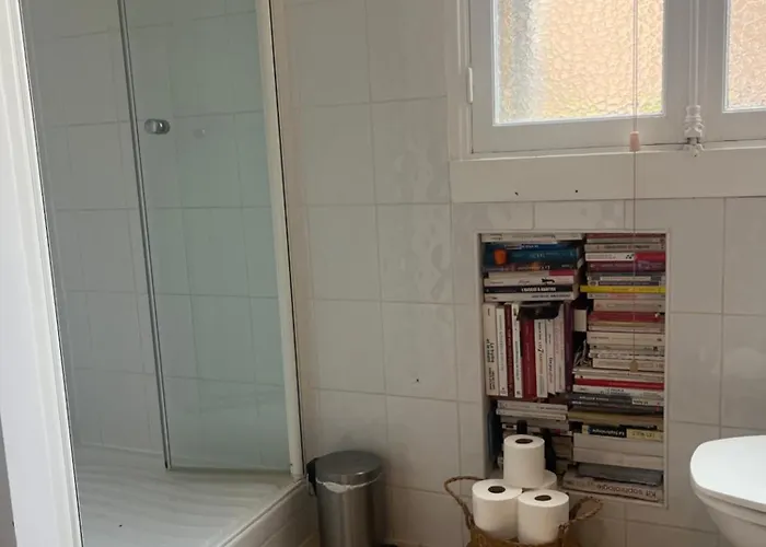 Alojamento de Acomodação e Pequeno-almoço Bedroom In